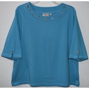 Quacker Factory Top 1X Rhinestone Grommets Lt Blue Half Sleeve Top Pullover